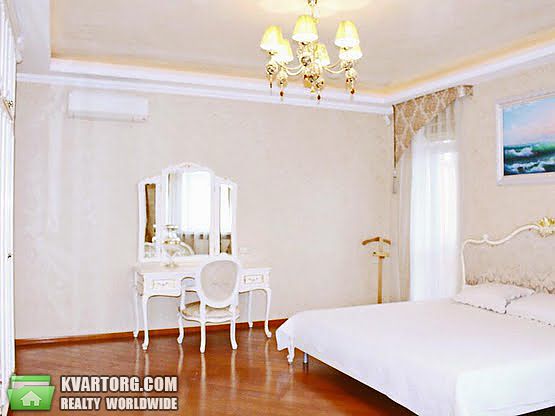 Rent out 5-room apartment. Киев,  Леси Украинки бул — photo 8
