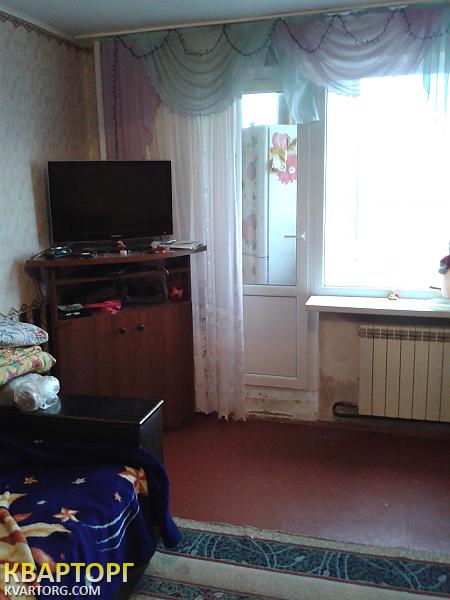 Sell 3-room apartment. Киев,  Маяковского — photo 2