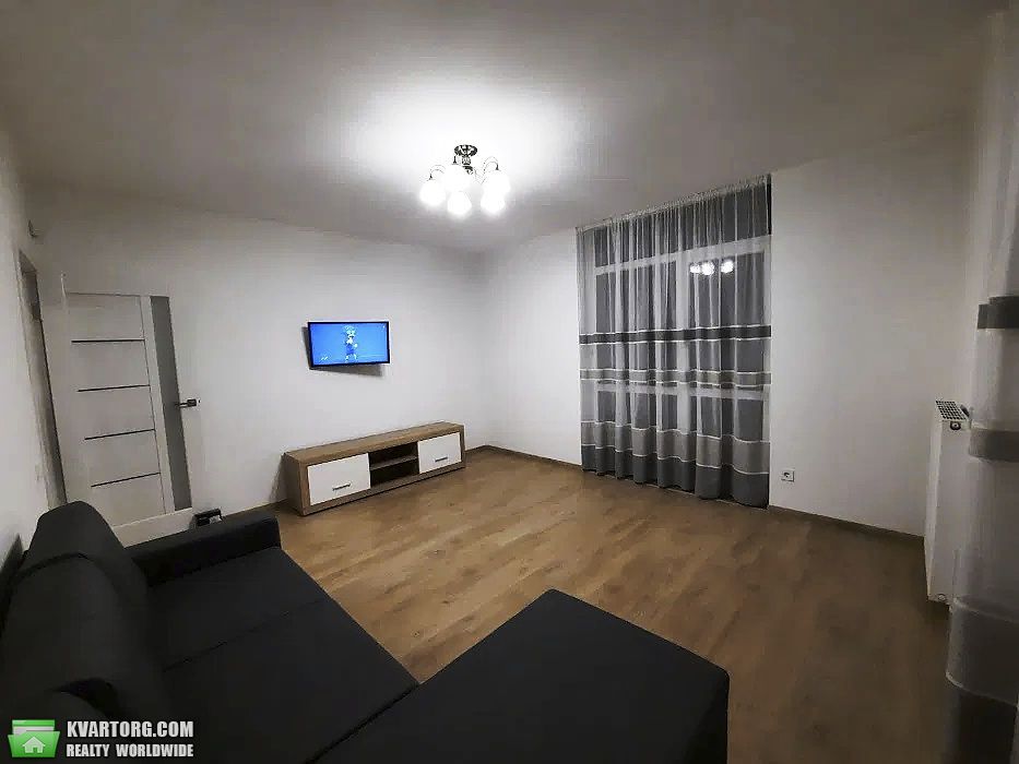 Rent out 2-room apartment. Львов, Космічна — photo 8