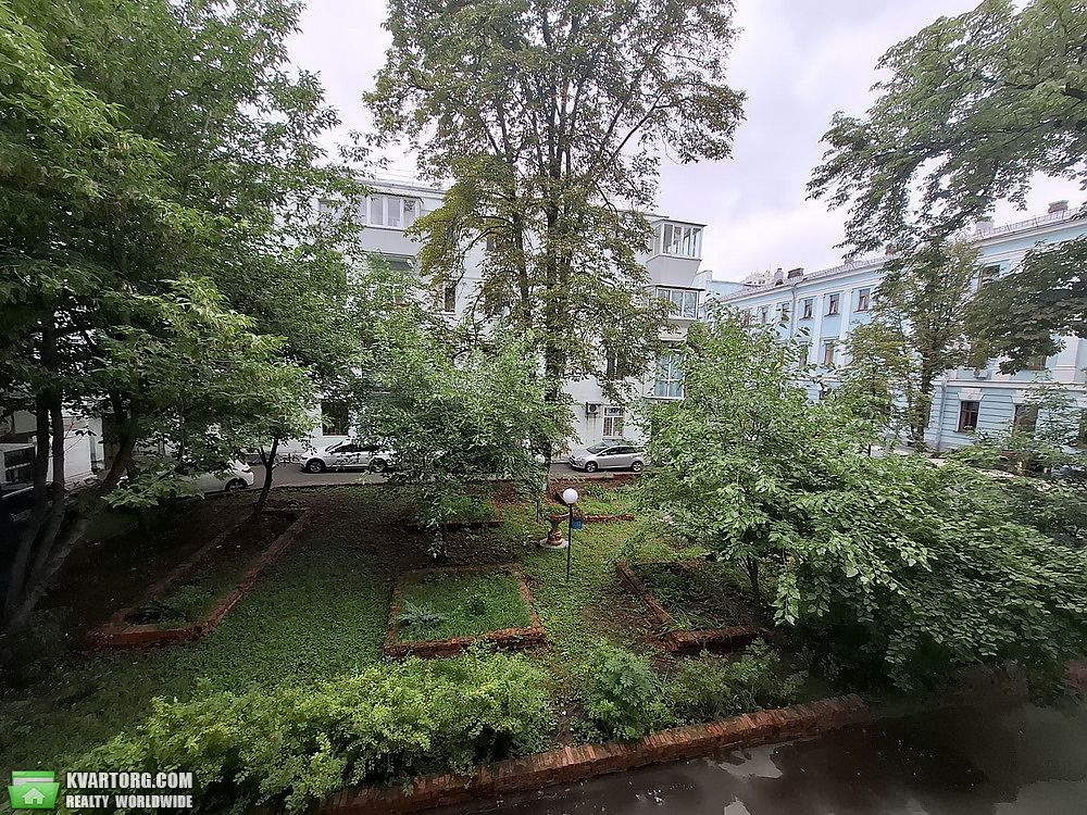 Rent out 3-room apartment. Киев,  Грушевского — photo 8