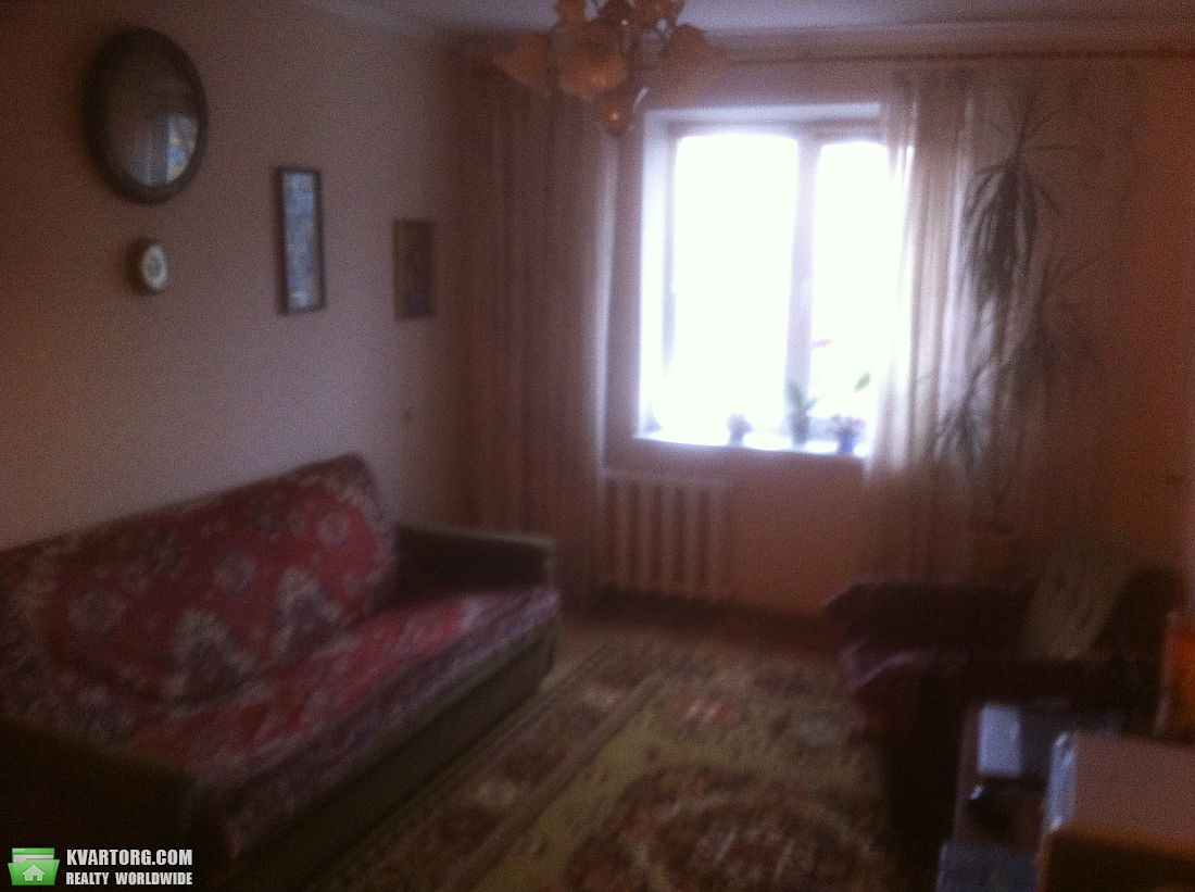 Sell 4-room apartment. Днепропетровск, Коммунар — photo 1