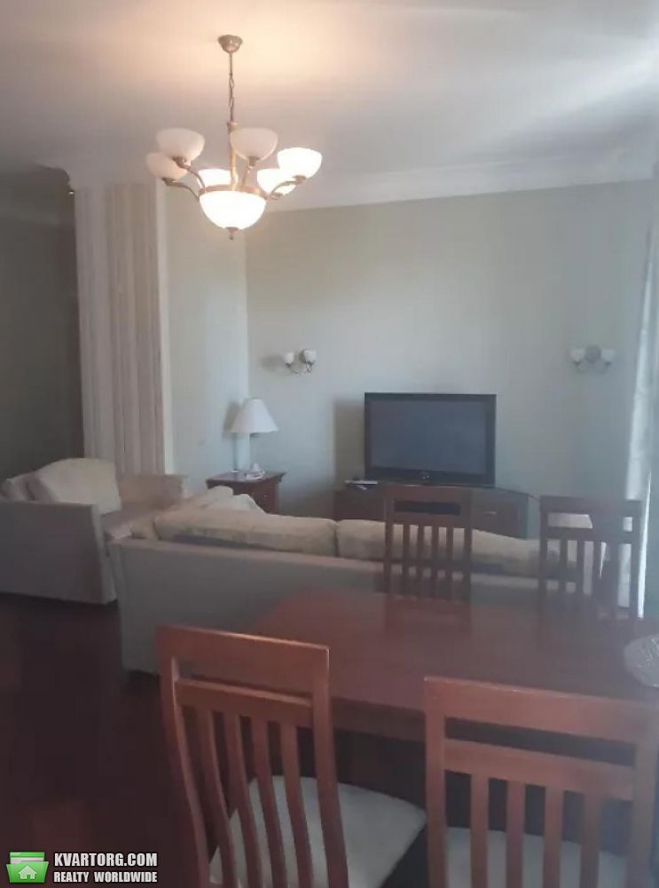 Rent out 2-room apartment. Киев,  Никольско-Ботаническая — photo 7
