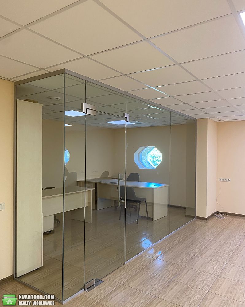 Rent out office. Киев, Дегтярна — photo 3