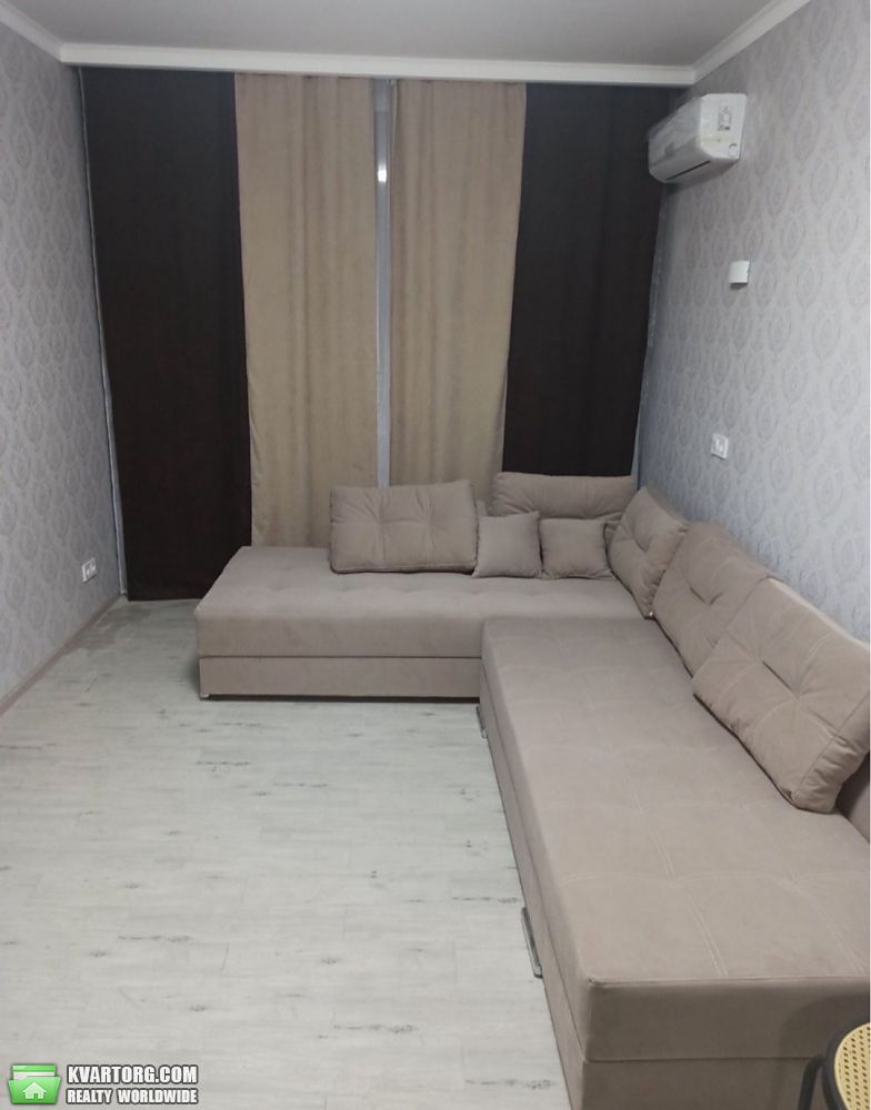 Rent out 1-room apartment. Киев,  Украинская — photo 8