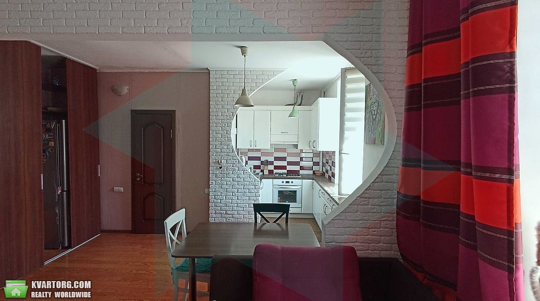 Rent out 1-room apartment. Днепропетровск, площа Вокзальна — photo 3