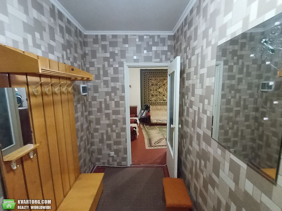 Rent out 1-room apartment. Киев,  Пушиной — photo 4
