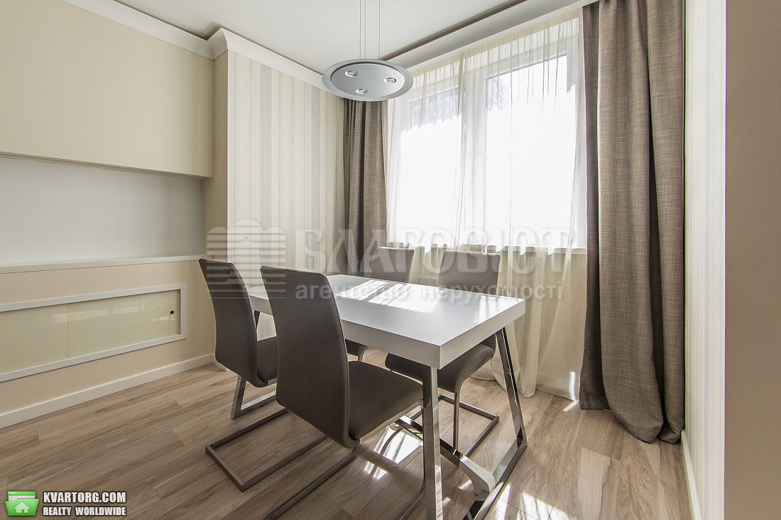 Rent out 3-room apartment. Киев,  Димитрова — photo 5