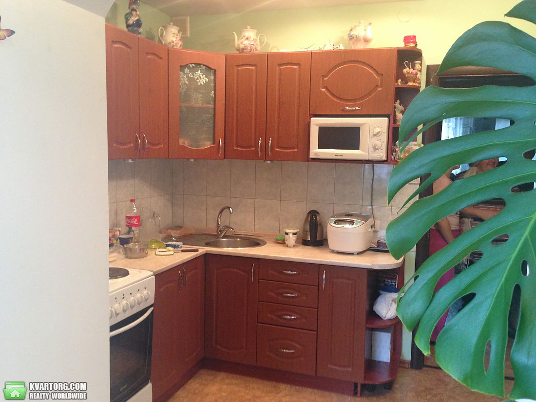 продам 3-комнатную квартиру. Киев,  бульвар Леонида быкова - фото 2