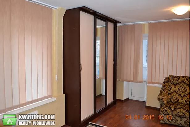 Rent out 1-room apartment. Киев, Дружбы Народав — photo 3