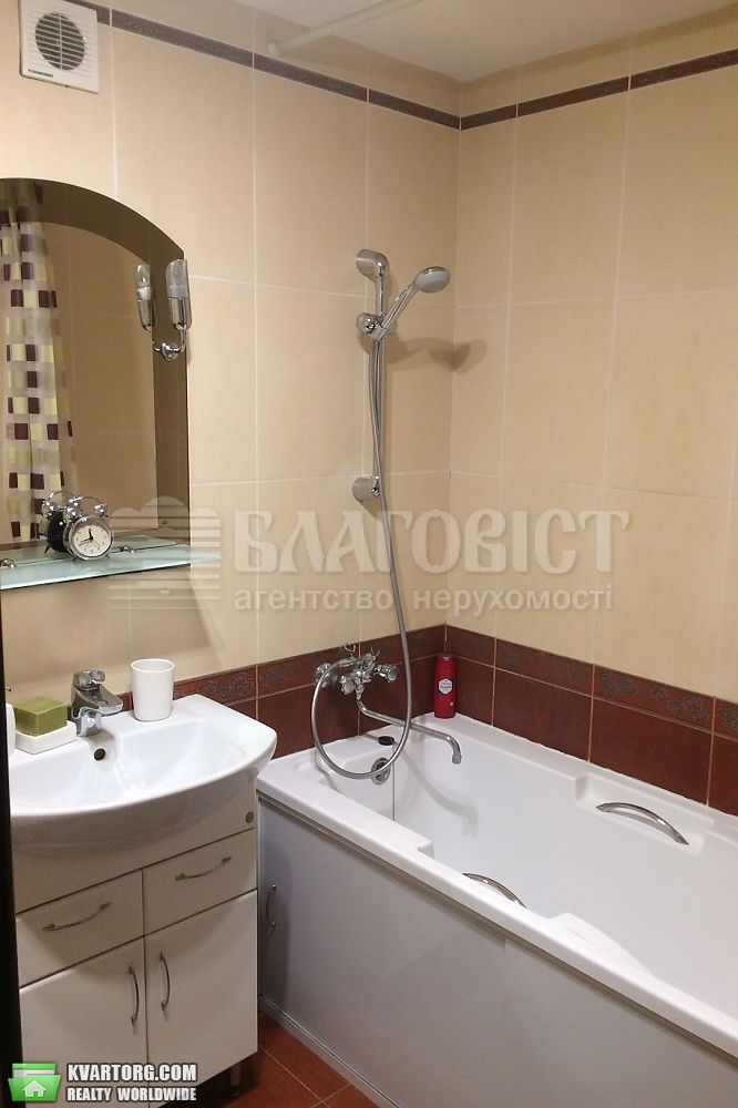 Rent out 2-room apartment. Киев,  Леси Украинки бул — photo 9