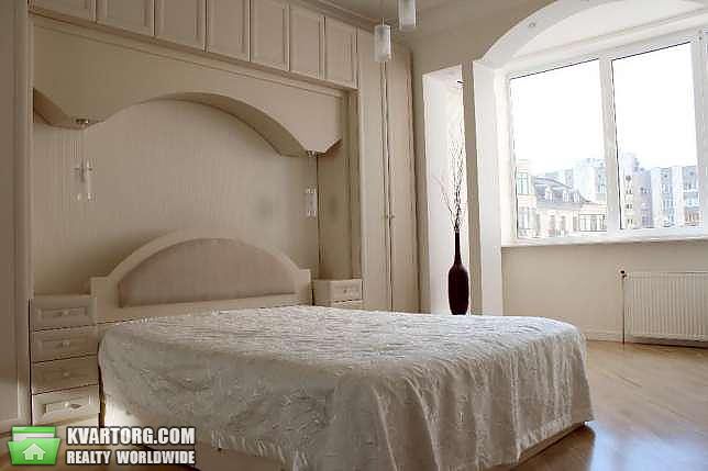 Rent out 3-room apartment. Киев,  Павловская — photo 7
