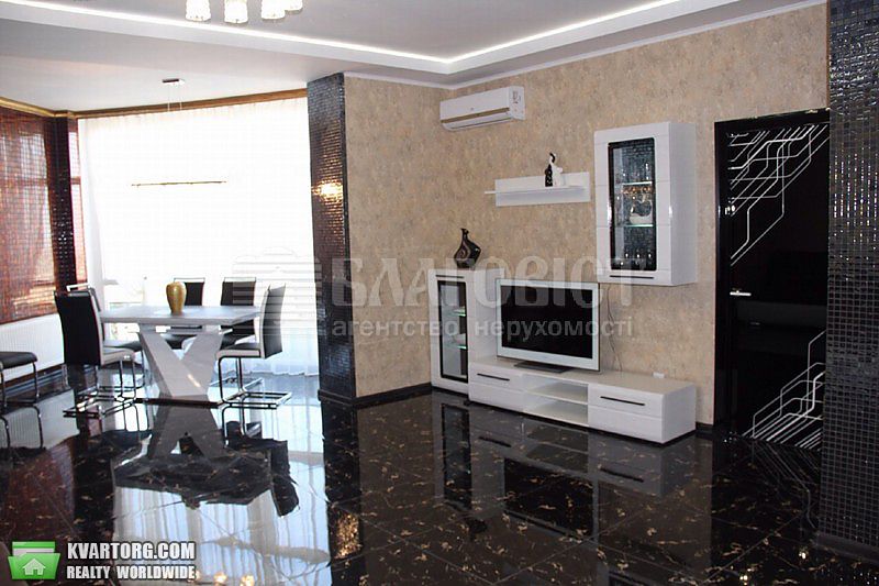 Rent out 2-room apartment. Киев,  Глубочицкая — photo 3