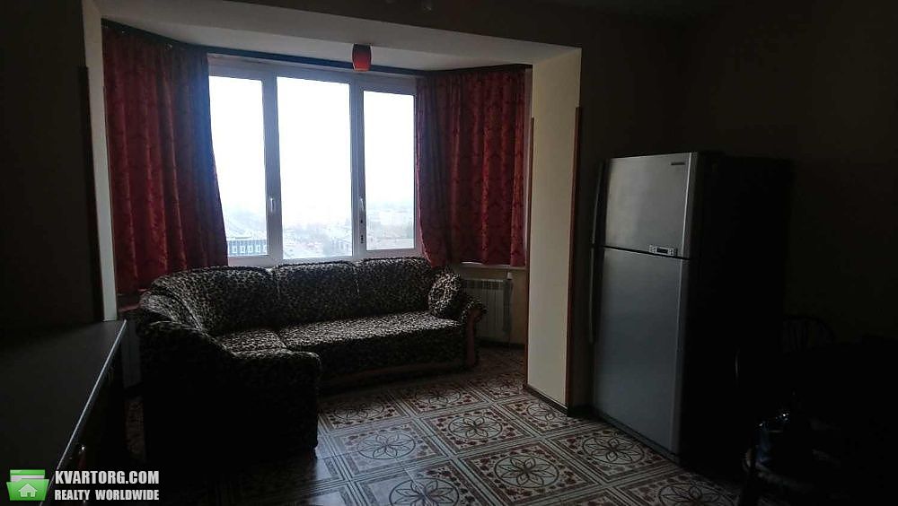 Rent out 2-room apartment. Киев, Борщаговская — photo 7