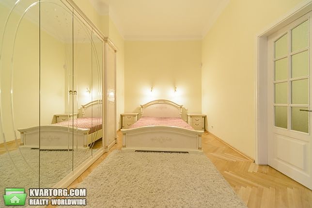 Rent out 2-room apartment. Киев,  Городецкого — photo 4
