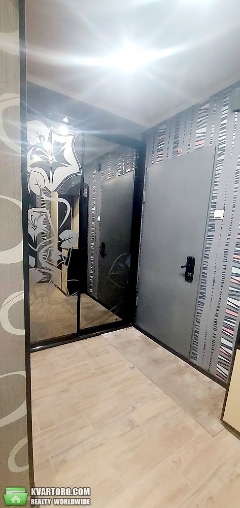 Sell 1-room apartment. Киев,  Милославская — photo 4