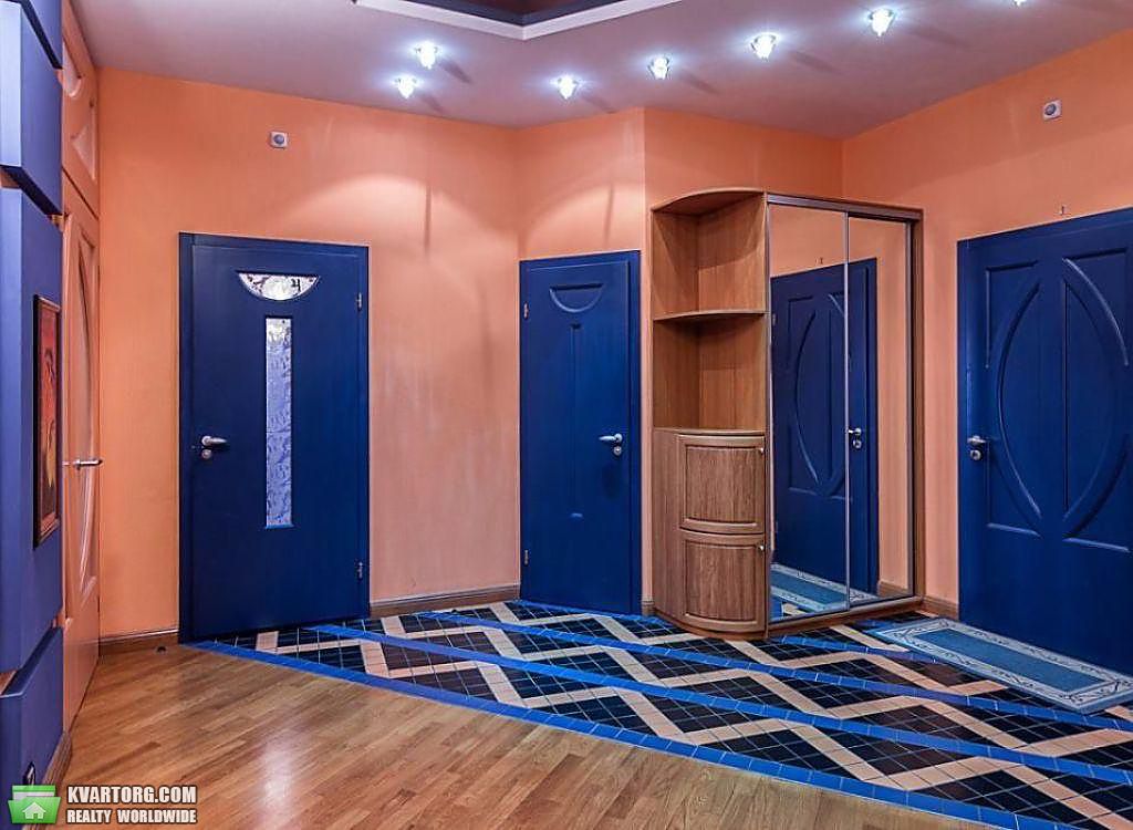 Rent out 3-room apartment. Киев,  Дмитриевская — photo 8