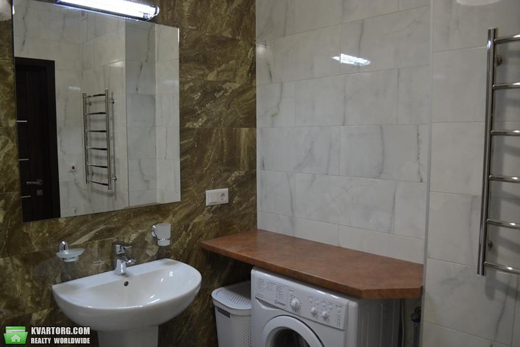 Rent out 2-room apartment. Киев, Казимира Малевича — photo 8