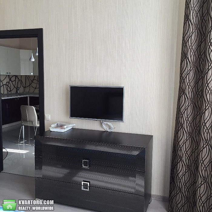 Rent out 2-room apartment. Киев,  Кудряшова — photo 2
