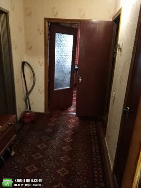 Sell 3-room apartment. Киев,  Каштановая — photo 2