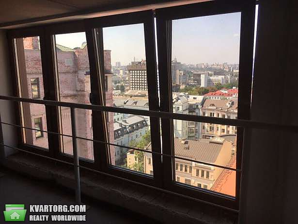 Rent out 4-room apartment. Киев,  Богдана Хмельницкого — photo 7