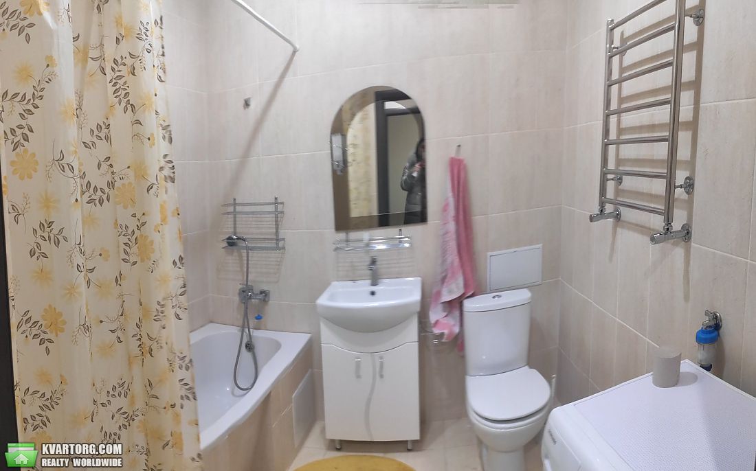 Rent out 1-room apartment. Киев, Героев Небесной Сотни — photo 6