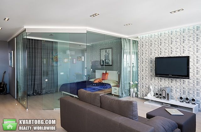 Rent out 2-room apartment. Киев, Гетьмана — photo 2