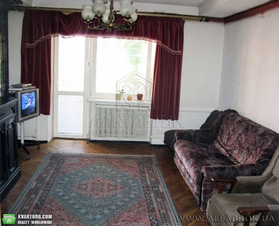 Sell 2-room apartment. Киев,  Большая Васильковская — photo 2