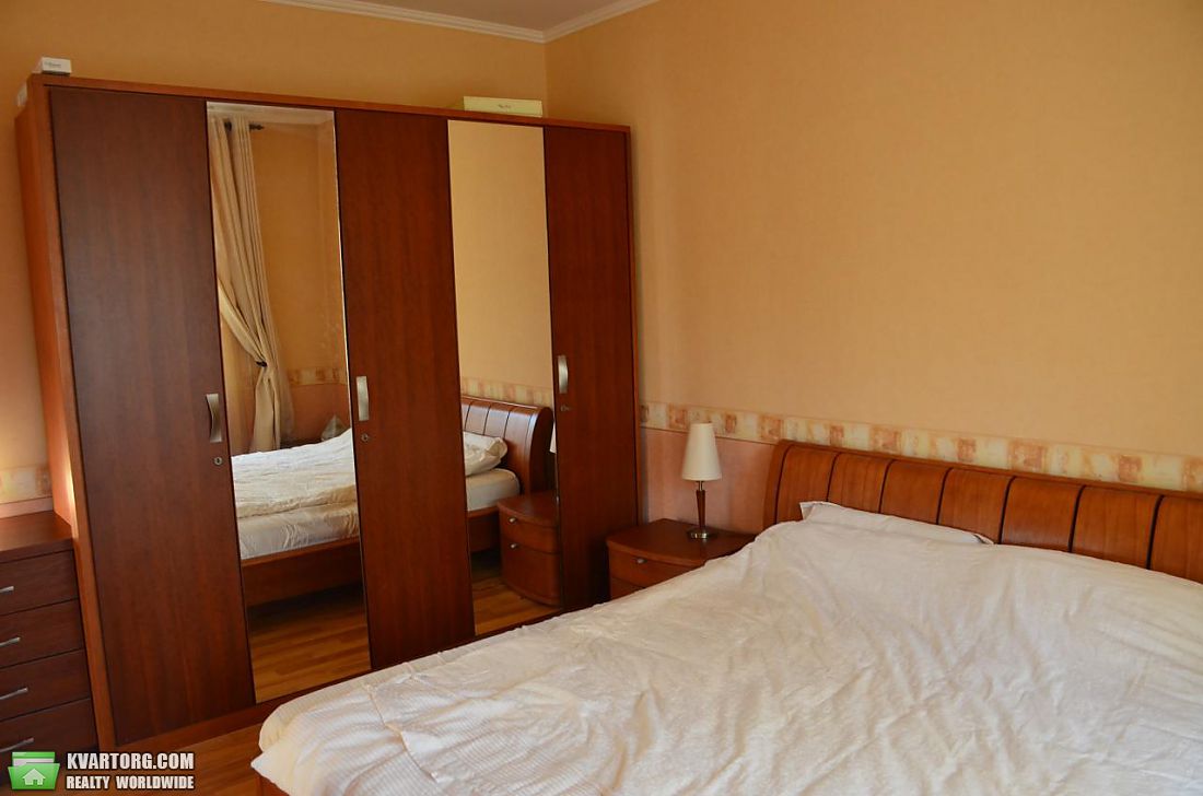 Rent out house. Киев,  Каменяров — photo 10