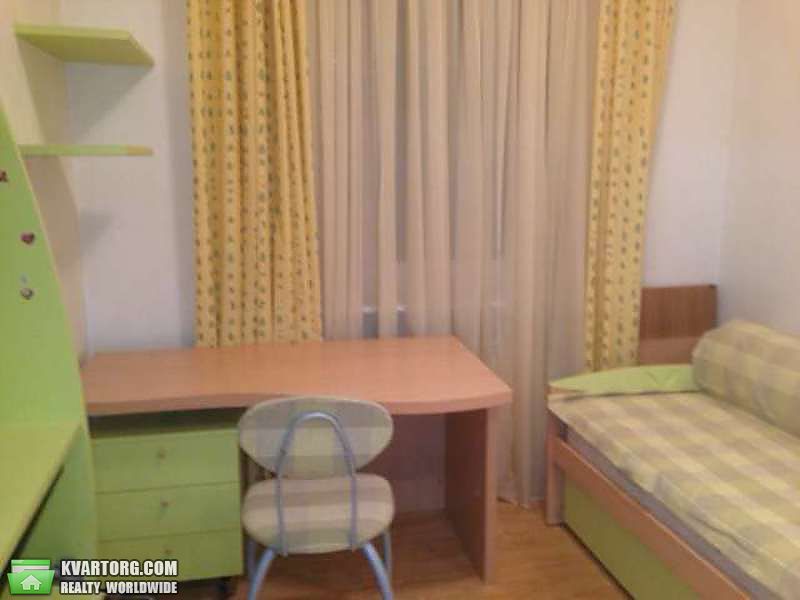 Rent out 3-room apartment. Киев,  Кловский спуск — photo 5