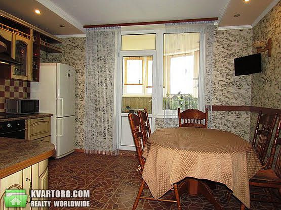 Sell 4-room apartment. Киев,  Пчелки — photo 2
