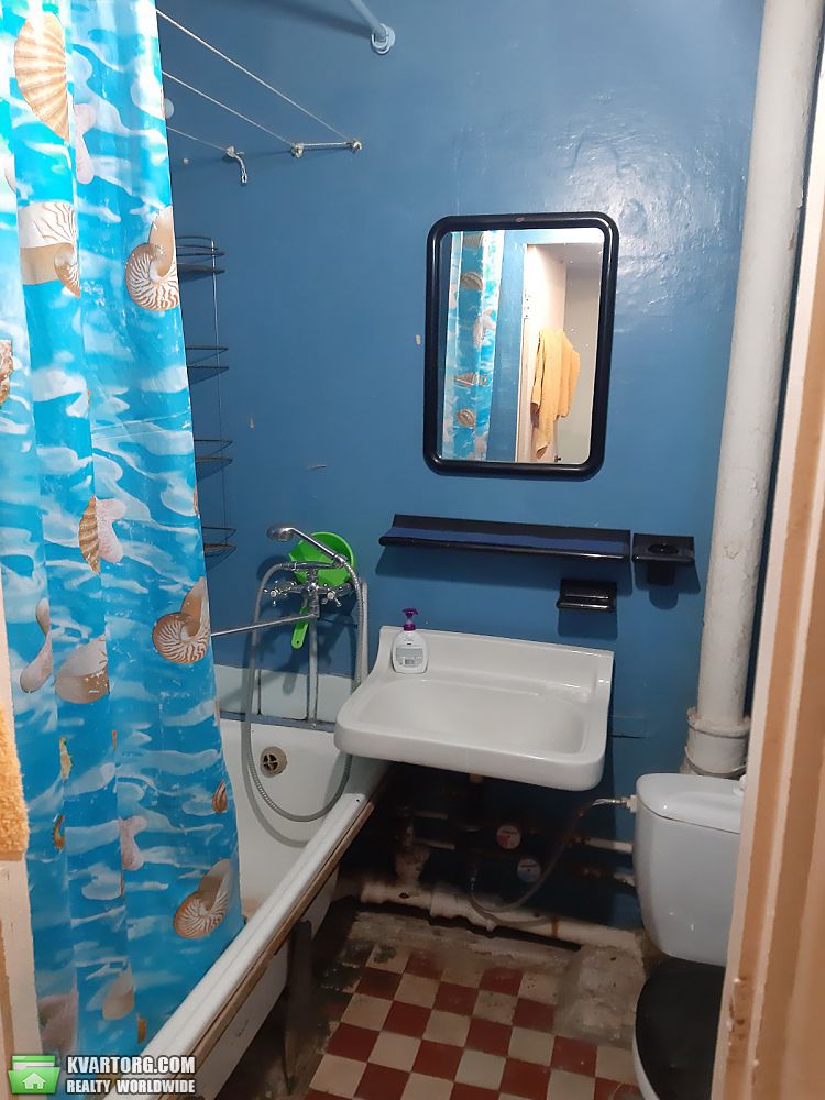 Rent out 1-room apartment. Киев,  Жукова — photo 4