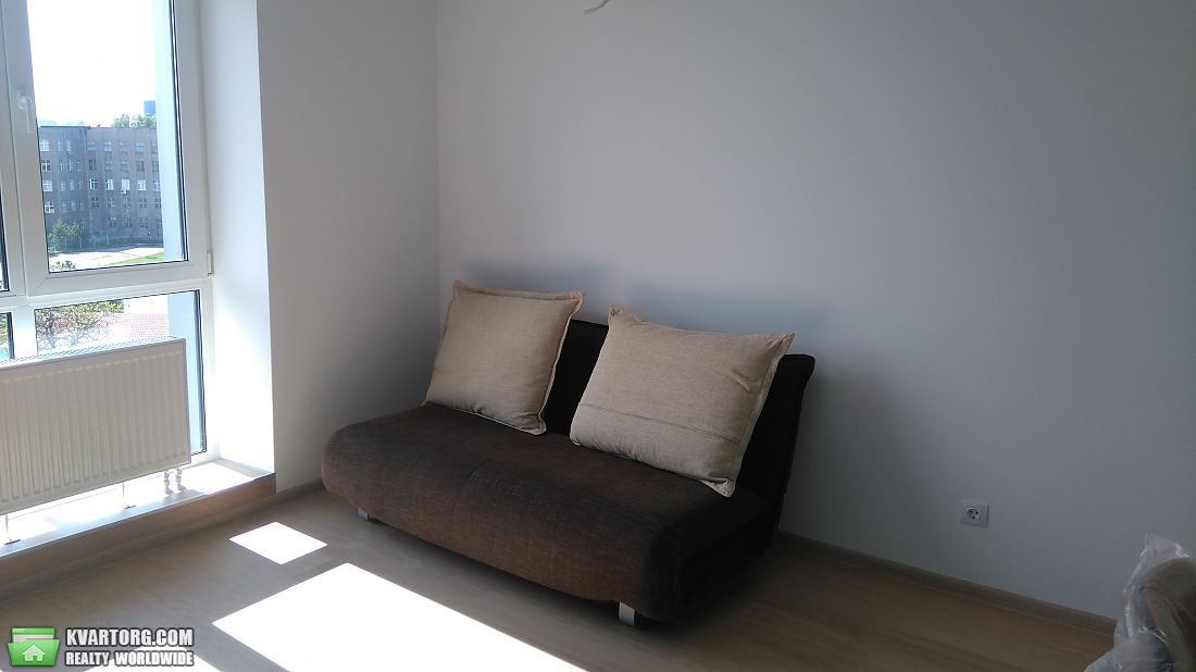 Rent out 1-room apartment. Днепропетровск, Лазаряна — photo 4