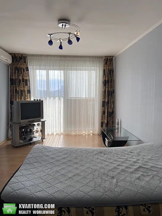 Sell 1-room apartment. Киев,  Ереванская — photo 3