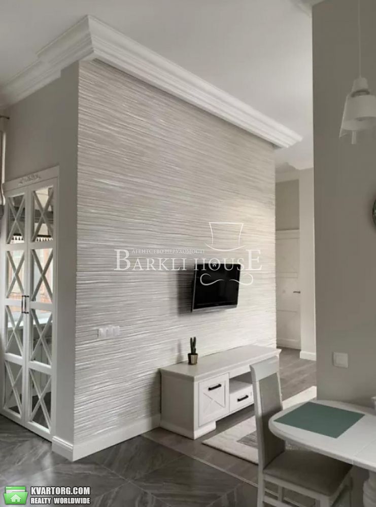 Rent out 2-room apartment. Киев,  Пирогова — photo 4