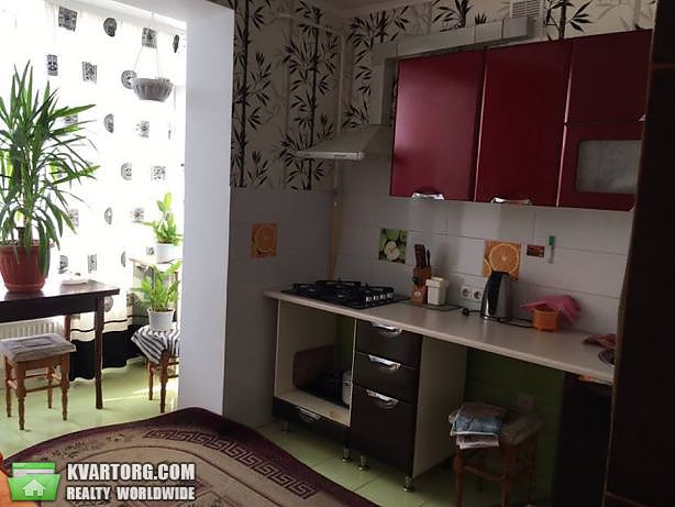 Rent out 1-room apartment. Киев, мира — photo 1