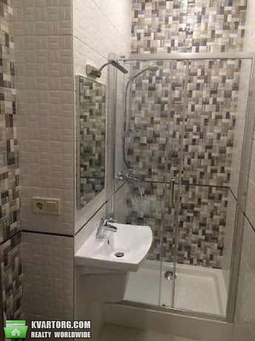 Sell 3-room apartment. Киев,  Драгомирова — photo 2