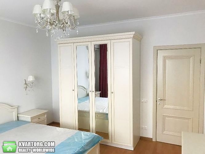 Rent out 2-room apartment. Киев,  Островского — photo 4