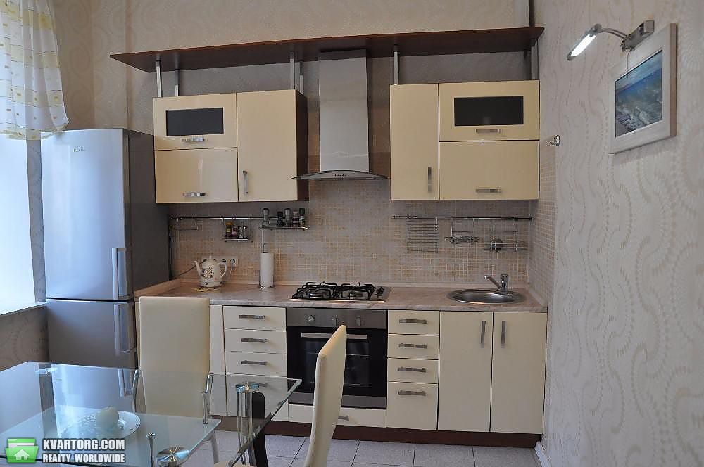 Rent out 3-room apartment. Киев, Липинского — photo 4