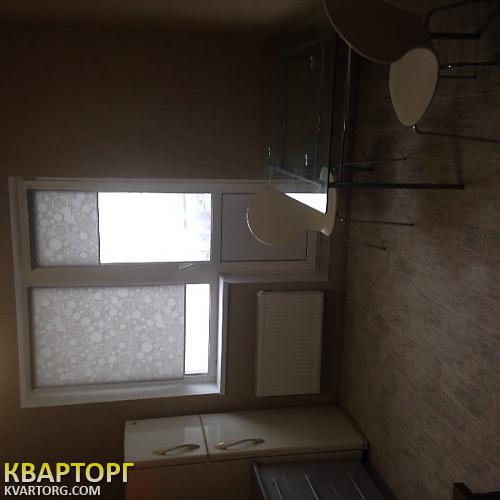 Rent out 1-room apartment. Киев, Харьковское шоссе — photo 2