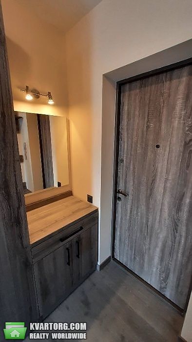 Rent out 1-room apartment. Львов, Героїв УПА — photo 9