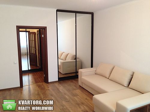 Sell 1-room apartment. Киев, Воскресенская — photo 1