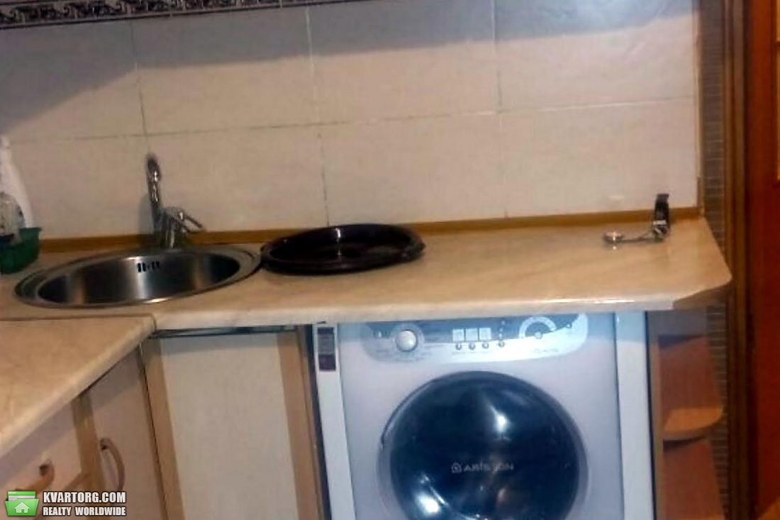 Rent out 2-room apartment. Киев,  Шамрыло — photo 6