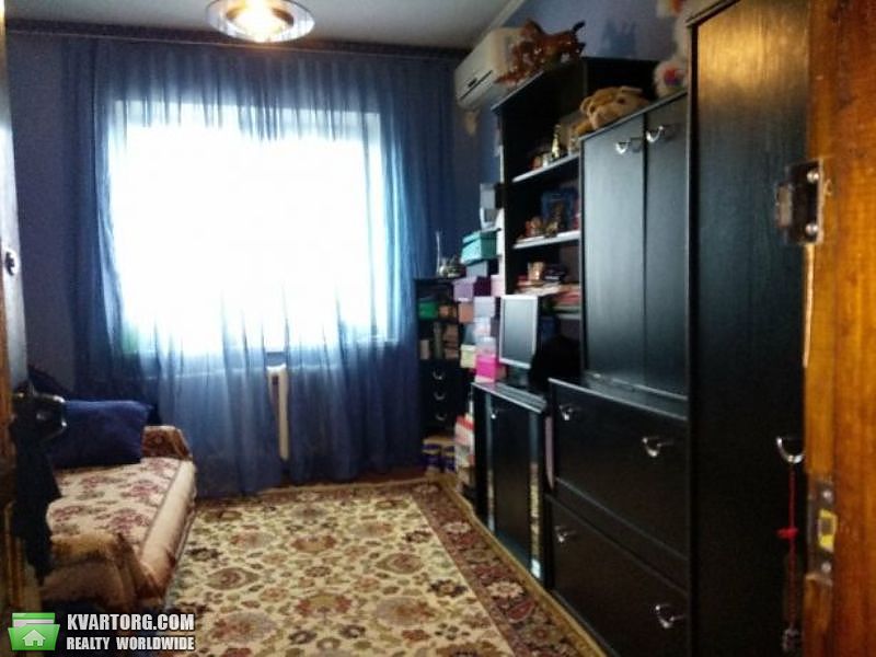 Sell 3-room apartment. Киев, Здолбуновская — photo 2
