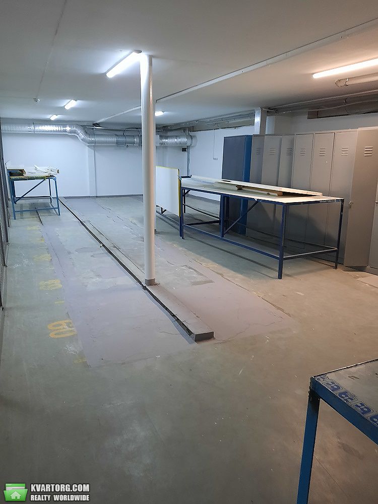 Rent out warehouse. Киев,  Березняковская — photo 3