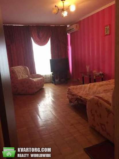 Sell 1-room apartment. Киев,  Соломенская — photo 1