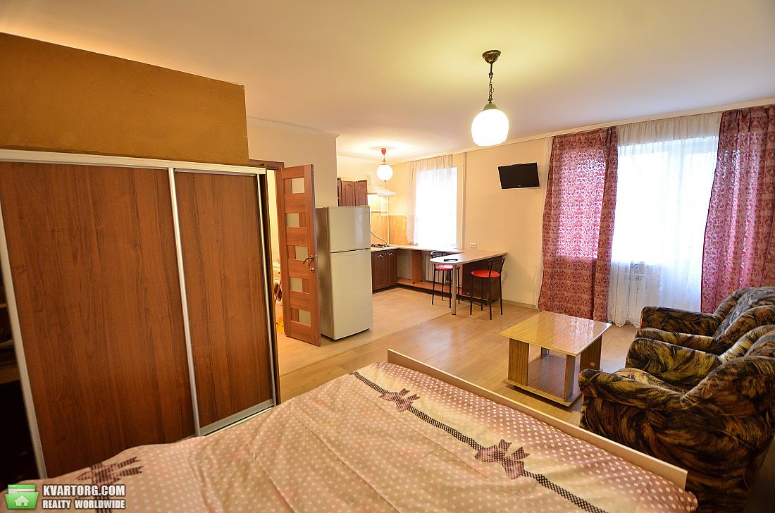 Rent out 1-room apartment. Николаев, Садовая — photo 4