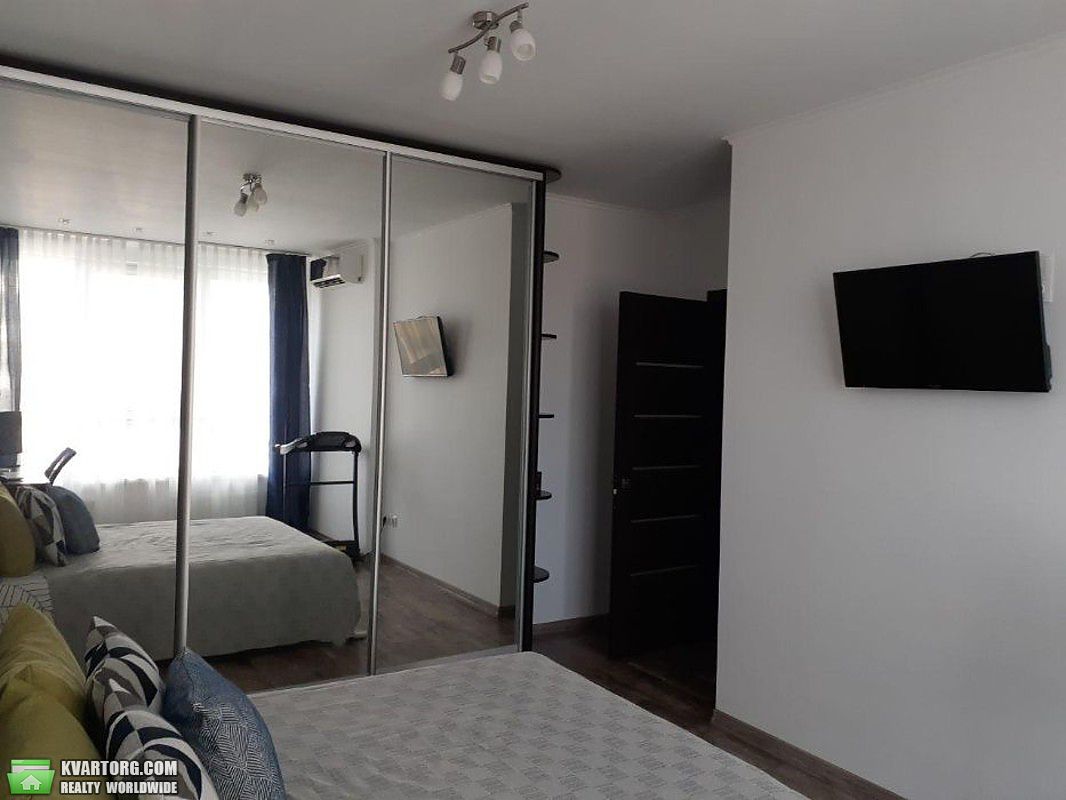 Sell 1-room apartment. Киев,  Заречная — photo 1