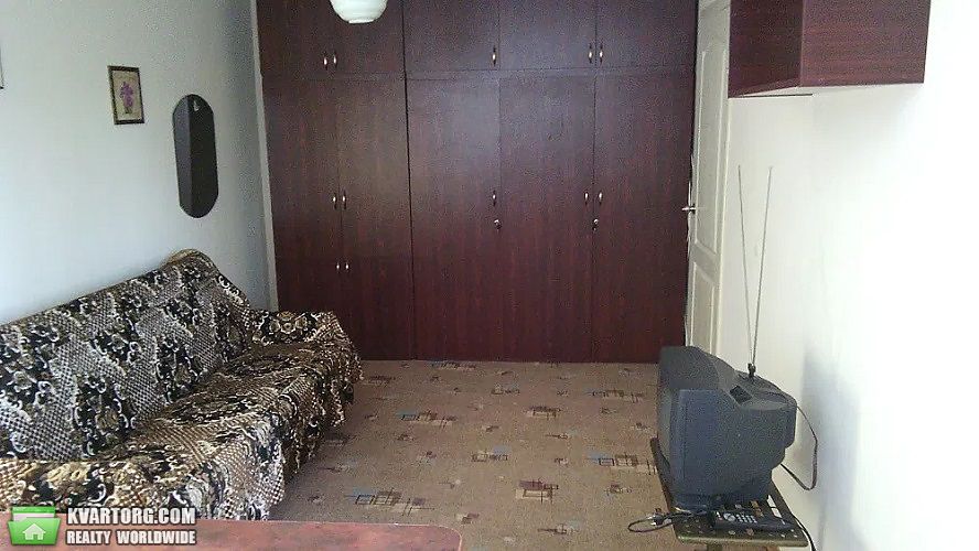 Sell 1-room apartment. Киев,  Зодчих — photo 1