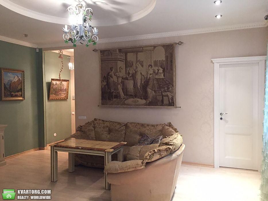 Rent out 3-room apartment. Киев,  Питерская — photo 7