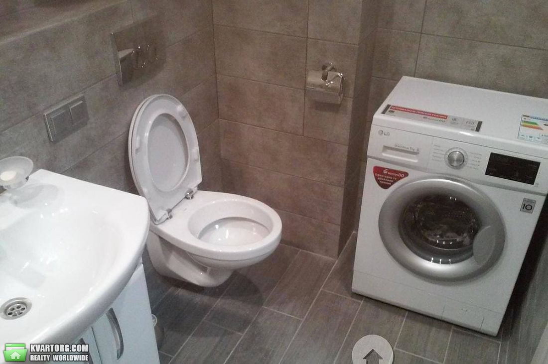 Rent out 1-room apartment. Киев, гарматная — photo 3